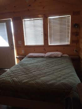 Rv Resort At Carolina Crossroads Roanoke Rapids Exterior photo